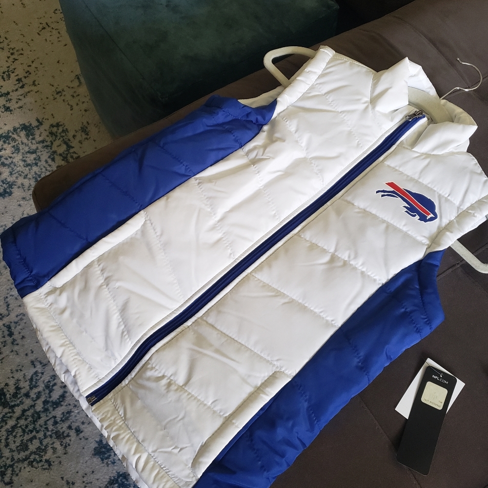 Buffalo bills vest